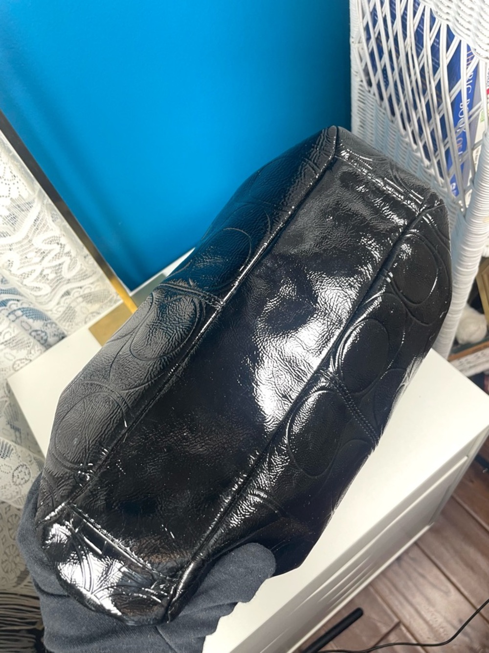 Coach Gallery Embossed Patent Leather 11 in H x 15 in Top L x 11.5 in L Bottom - Picture 11 of 15